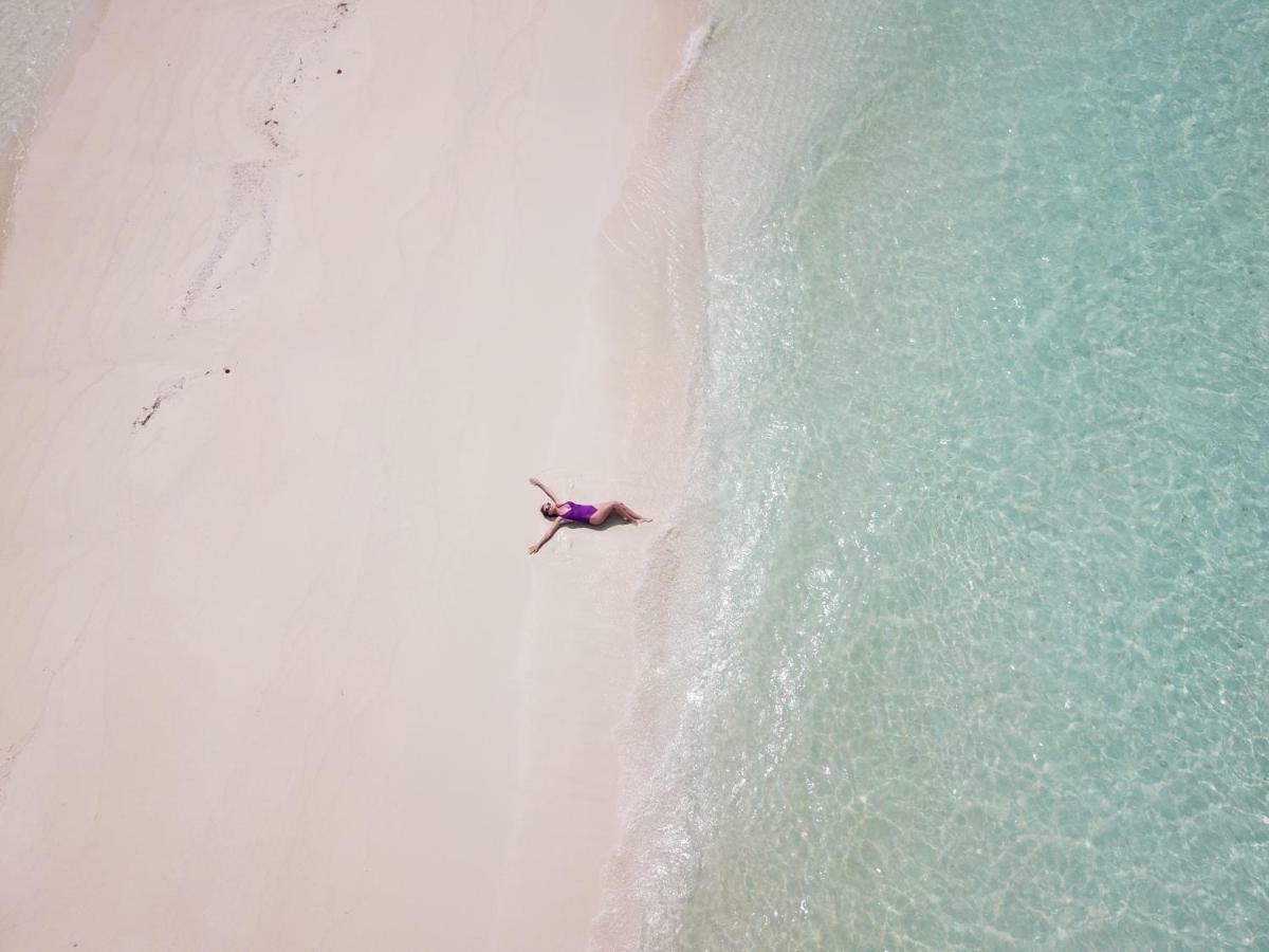 White Sand Dhigurah Дигура Экстерьер фото